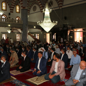 15 Temmuz Şehitlerimiz İçin Okutulan Mevlid-i Şerif Programına Katıldık - fotoğraf 2