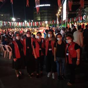 15 Temmuz Demokrasi ve Milli Birlik Günü Akşam Programı Aydın Atatürk Kent Meydanı’nda Başladı - fotoğraf 6
