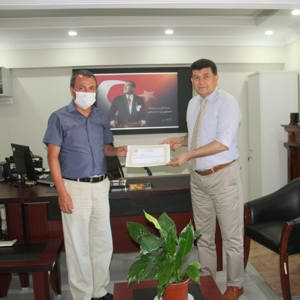 Vali Orhan Tavlı Aile Ve Sosyal Hizmetler Personellerini Başarı Belgesi İle Ödüllendirdi - fotoğraf 3