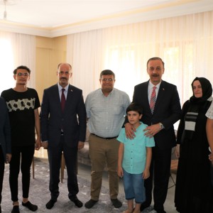 Aziz Şehidimizin Kıymetli Ailesi ve Gazimiz İle Bayramlaştık - fotoğraf 1