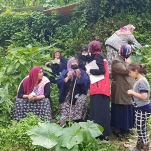 Aile ve Sosyal Hizmetler Bakanımız Derya Yanık: “Rize’de selden etkilenen vatandaşlarımız için 1 milyon lira kaynak aktardık” - fotoğraf 7