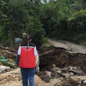 Aile ve Sosyal Hizmetler Bakanımız Derya Yanık: “Rize’de selden etkilenen vatandaşlarımız için 1 milyon lira kaynak aktardık” - fotoğraf 2