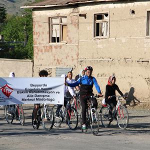 Engelli Çocuklarımız Pedal Çevirdi - fotoğraf 2