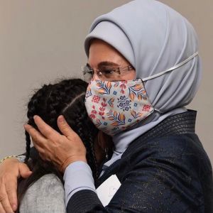 Emine Erdoğan Kasımpaşa Oya Kayacık Çocuk Evleri Sitesi'nin açılışına katıldı: "Hiçbir çocuğu yalnız bırakmamak temel vazifemizdir” - fotoğraf 4