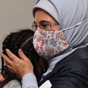 Emine Erdoğan Kasımpaşa Oya Kayacık Çocuk Evleri Sitesi'nin açılışına katıldı: "Hiçbir çocuğu yalnız bırakmamak temel vazifemizdir” - fotoğraf 4