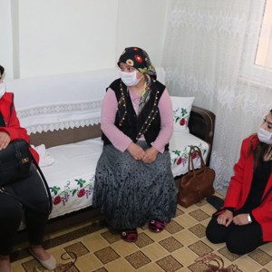 Bakanımız Yanık: “968,2 milyon TL Evde Bakım Yardımı ödemesini hesaplara yatırıyoruz” - fotoğraf 1