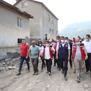 Bakanımız Derya Yanık: “Sinop'a 13 Milyon Lira Nakdi Yardım Göndermiştik. İhtiyaç Oldukça Nakdi Yardımlara Devam Edeceğiz"  - fotoğraf 2