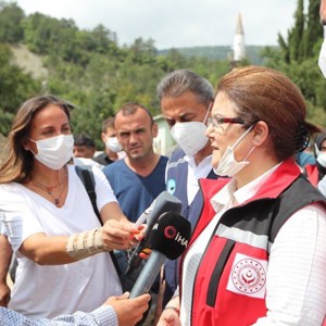Bakanımız Yanık: “Bugün aktardığımız 10 milyon lira ile birlikte Kastamonu'ya toplamda 25 milyon liralık nakit desteği sağladık” - fotoğraf 9
