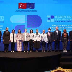 Bakanımız Yanık: “ Vatandaşlarımızın Haklarına Kolayca Ulaşabileceği, Adil Ve Sürdürülebilir Sistemler Kurmayı Öncelikli Vazifemiz Olarak Kabul Ediyoruz” - fotoğraf 1