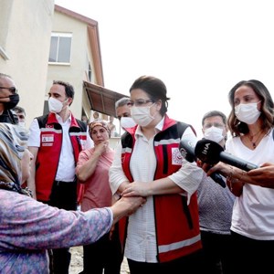 Bakanımız Derya Yanık: “Sinop'a 13 Milyon Lira Nakdi Yardım Göndermiştik. İhtiyaç Oldukça Nakdi Yardımlara Devam Edeceğiz" - fotoğraf 4