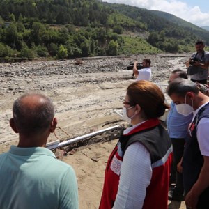 Bakanımız Derya Yanık: “Sinop'a 13 Milyon Lira Nakdi Yardım Göndermiştik. İhtiyaç Oldukça Nakdi Yardımlara Devam Edeceğiz" - fotoğraf 2