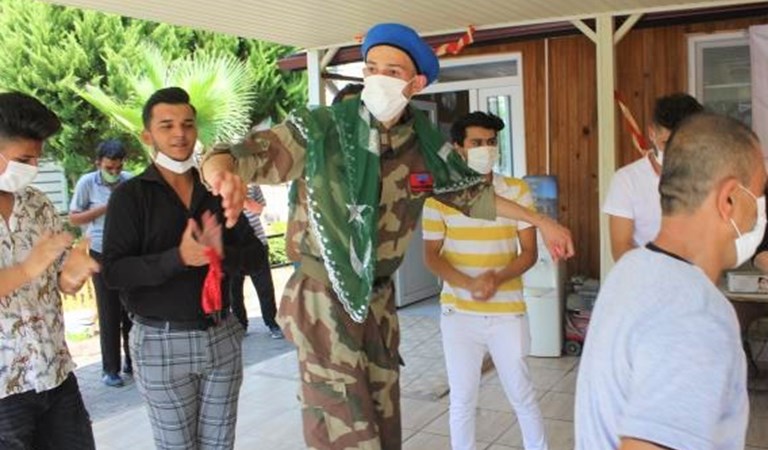 Özel Çocuğumuz Halil İbrahim ŞENOL'a Temsili "Asker Eğlencesi" Düzenlendi