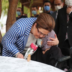 Bakanımız Derya Yanık, Kahramanmaraş’ta Ziyaretlerde Bulundu - fotoğraf 2
