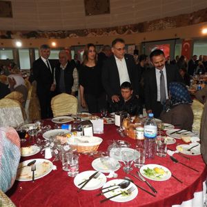 Şehit Yakınları ve Gazilerimize Yönelik İftar Yemeği - fotoğraf 5