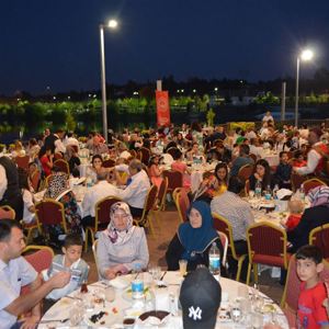 Koruyucu Ailelerimiz İftar Yemeğinde Buluştular - fotoğraf 1