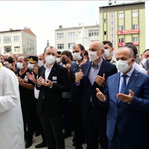 Şehit Uzman Çavuş İsmail ŞEBELEK Son Yolculuğuna Uğurlandı. - fotoğraf 6