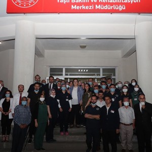 Bakanımız Derya Yanık, Kahramanmaraş’ta Ziyaretlerde Bulundu - fotoğraf 3