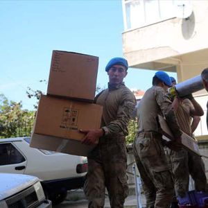 Selzedeler Yeni Eşyalarına Kavuşuyor - fotoğraf 2