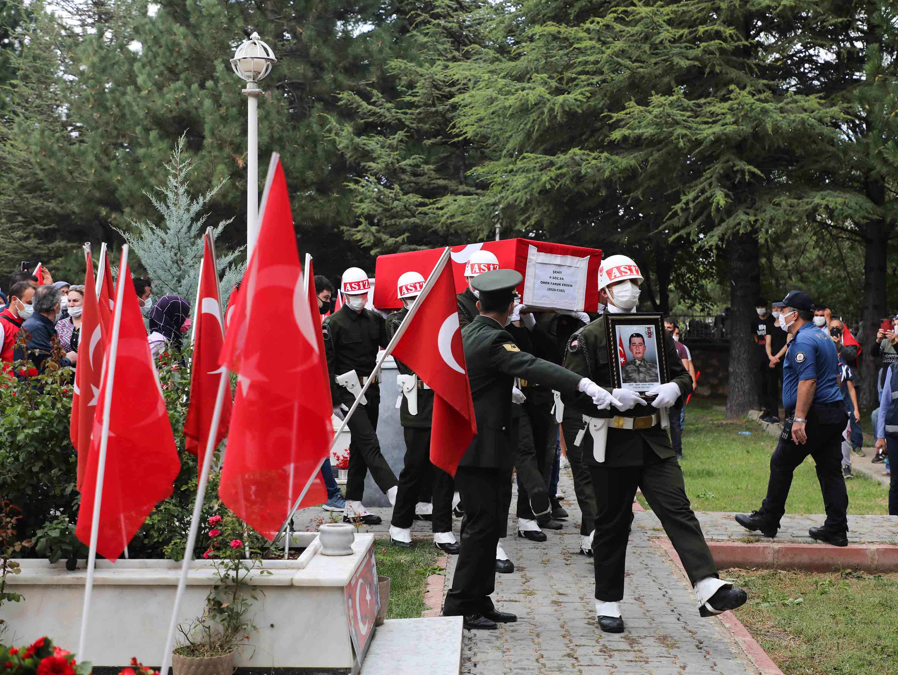 Şehidimiz Piyade Söz. Er Ömer Faruk ERDEM Dualarla Ebediyete Uğurlandı