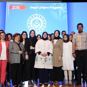 Bakan Selçuk: “20 Bin Gencimizi Sosyal Çalışma Programı’na Yerleştirdik” - fotoğraf 5