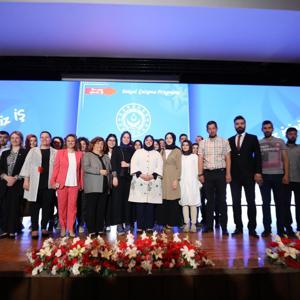 Bakan Selçuk: “20 Bin Gencimizi Sosyal Çalışma Programı’na Yerleştirdik” - fotoğraf 4