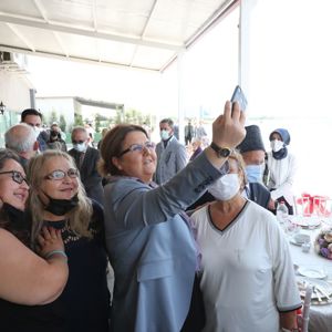 Bakanımız Yanık Türkiye’de İlk Olan Çanakkale Şehit Yakınları ve Gazievi'ni Hizmete Açtı - fotoğraf 8