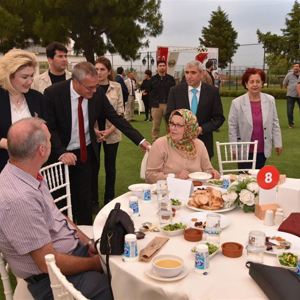 Şehit Yakınları, Gaziler ve Gazi Aileleri İftarda Bir Araya Geldi - fotoğraf 4