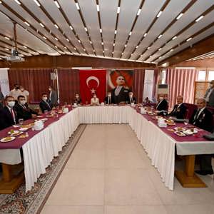 İl Müdürümüz Ömer Turan Sayın Valimiz Hüseyin Aksoy'un başkanlığında düzenlenen 19 Eylül Gaziler Günü programına katıldı - fotoğraf 3