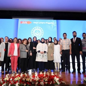 Bakan Selçuk: “20 Bin Gencimizi Sosyal Çalışma Programı’na Yerleştirdik” - fotoğraf 4