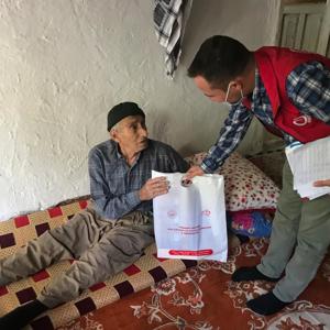 İl Müdürü Kaya Yaşlılarımızı Evinde Ziyaret Etti - fotoğraf 6