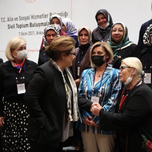 Bakanımız Derya Yanık, Sivil Toplum Buluşmaları Toplantısı’na Başkanlık Etti - fotoğraf 2