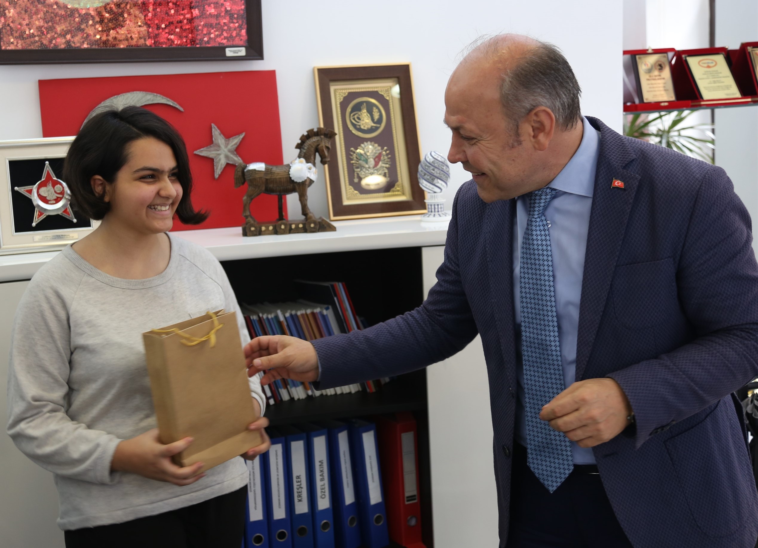 11 Ekim Dünya Kız Çocukları Günü Kutlu Olsun 