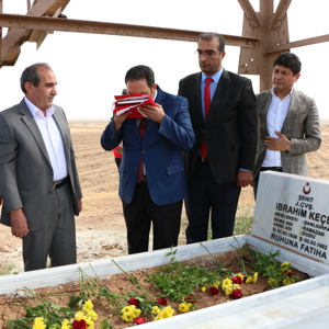 Şehidimizin Kabrini Ziyaret Ettik  - fotoğraf 10