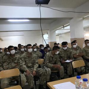 Jandarma Bünyesindeki Er-Erbaşlara Kadına Yönelik Şiddetle Mücadele Semineri Verildi - fotoğraf 5