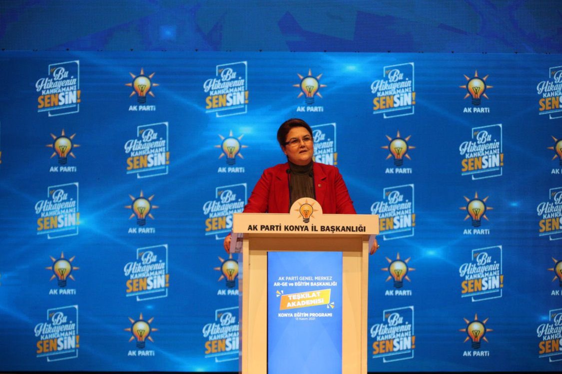 Bakanımız Derya Yanık AK Parti Teşkilat Akademisi Eğitim Programı’na Katıldı