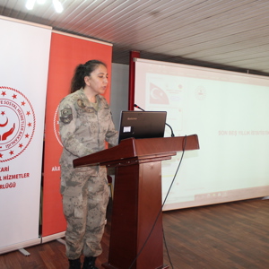 Kadına Yönelik Şiddetle Mücadele İl Eylem Planı Çalıştayı - fotoğraf 6