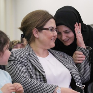Bakanımız Yanık Şehit Aileleriyle Buluştu - fotoğraf 3