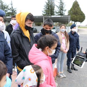 Dünya Çocuk Hakları Gününde Kırklareli Çocuk Hakları İl Komitesindeki Çocuklarımız İl Jandarma Komutanlığı’nın Misafiri Oldular. - fotoğraf 10