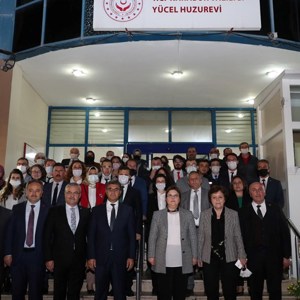 Bakanımız Derya Yanık Karabük'te Ziyaretlerde Bulundu - fotoğraf 20
