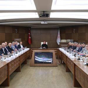 Bakan Selçuk, 2019 Dönemi Kamu Kesimi Toplu İş Sözleşmesi Görüşmeleri Kapsamında Hak-İş Heyetini Kabul Etti - fotoğraf 4