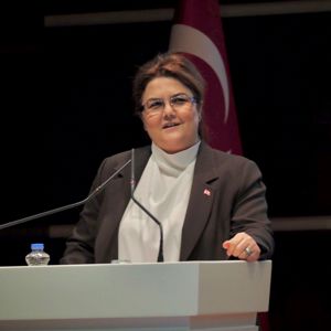 Bakanımız Derya Yanık, Kuruluştan Bugüne İl Kadın Kolları Başkanları Vefa Programı'na Katıldı - fotoğraf 1