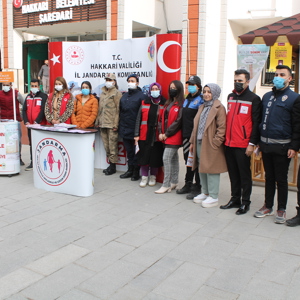 Hakkâri’de Kadına Şiddete “Birlikte Dur Diyelim" standı açıldı - fotoğraf 1