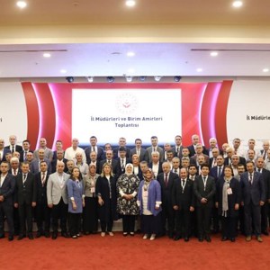 Bakan Selçuk 81 İlimizin Aile, Çalışma ve Sosyal Hizmetler İl Müdürü ve Bakanlığımız Birim Amirleri ile Bir Araya Geldi.  - fotoğraf 8