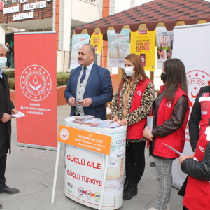 Hakkâri’de Kadına Şiddete “Birlikte Dur Diyelim" standı açıldı - fotoğraf 8