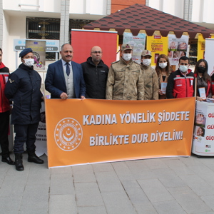Hakkâri’de Kadına Şiddete “Birlikte Dur Diyelim" standı açıldı - fotoğraf 9