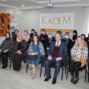 25 Kasım Kadına Yönelik Şiddete Karşı Uluslararası Mücadele Günü - fotoğraf 5