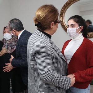 Bakanımız Derya Yanık Samsun’da Ziyaretlerde Bulundu - fotoğraf 8