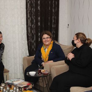 Bakanımız Derya Yanık, Tokat'ta Sosyal Hizmetler Kampüsü’nün Temel Atma Törenine Katıldı - fotoğraf 14