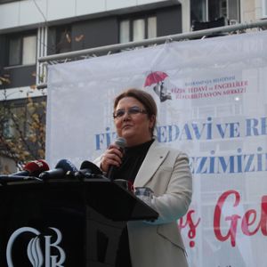 Bakanımız Derya Yanık, Bayrampaşa'da Fizik Tedavi ve Engelliler Rehabilitasyon Merkezi'nin Açılışını Gerçekleştirdi - fotoğraf 1