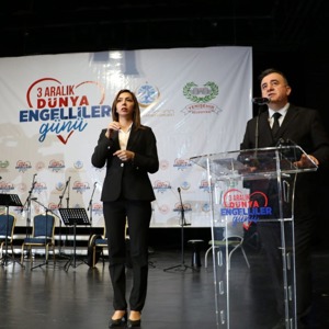 ENGELLERİ RUHUMUZDA, YÜREKLERİMİZDE AŞMAK DURUMUNDAYIZ - fotoğraf 1